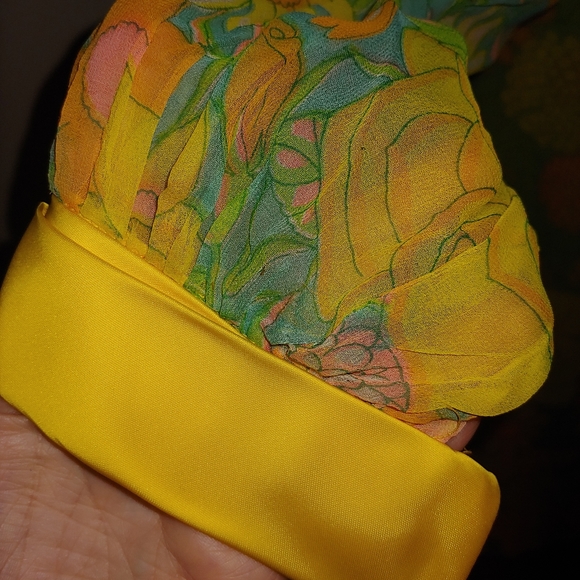 Vintage 60s Floral Wiggle Shirt Dress - Picture 6 of 9